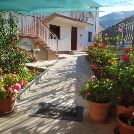 Cheap House Near The Center Of The City Mostar Extérieur photo