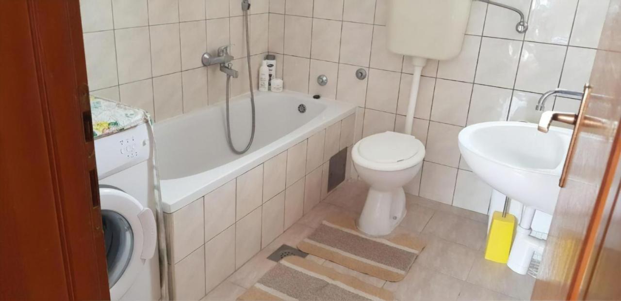 Cheap House Near The Center Of The City Mostar Extérieur photo