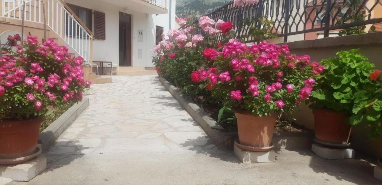 Cheap House Near The Center Of The City Mostar Extérieur photo